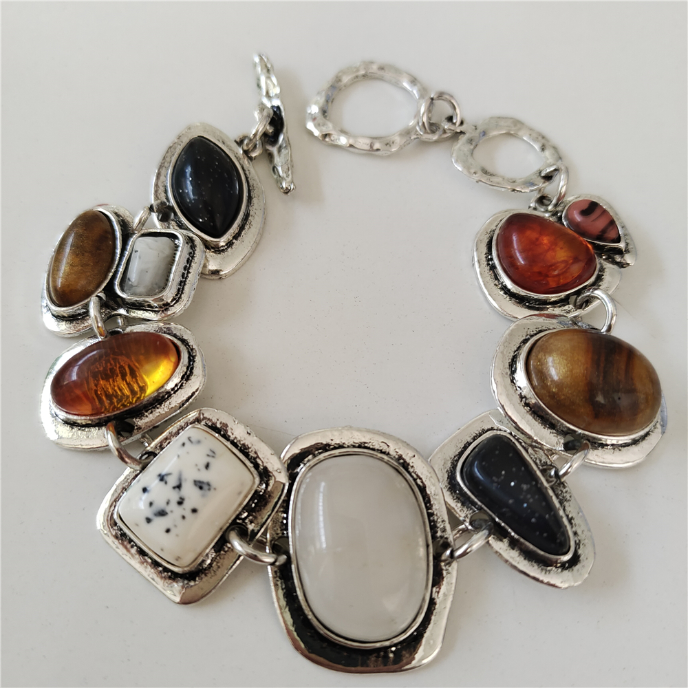 Indian Ethnic Fashion Trends 2025 - 2025 New Indian Ethnic Vintage Resin