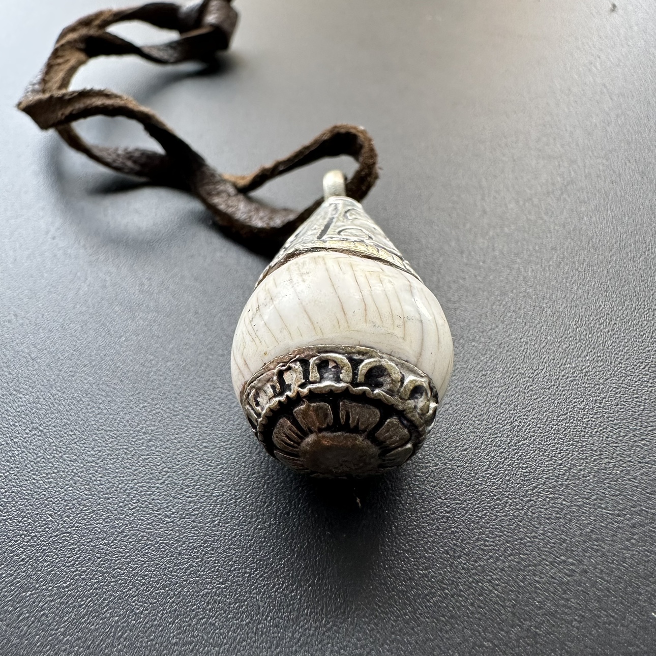 Handmade Tibetan  Pendant Vint - مراجعة Ethnic Fashion World وسعره