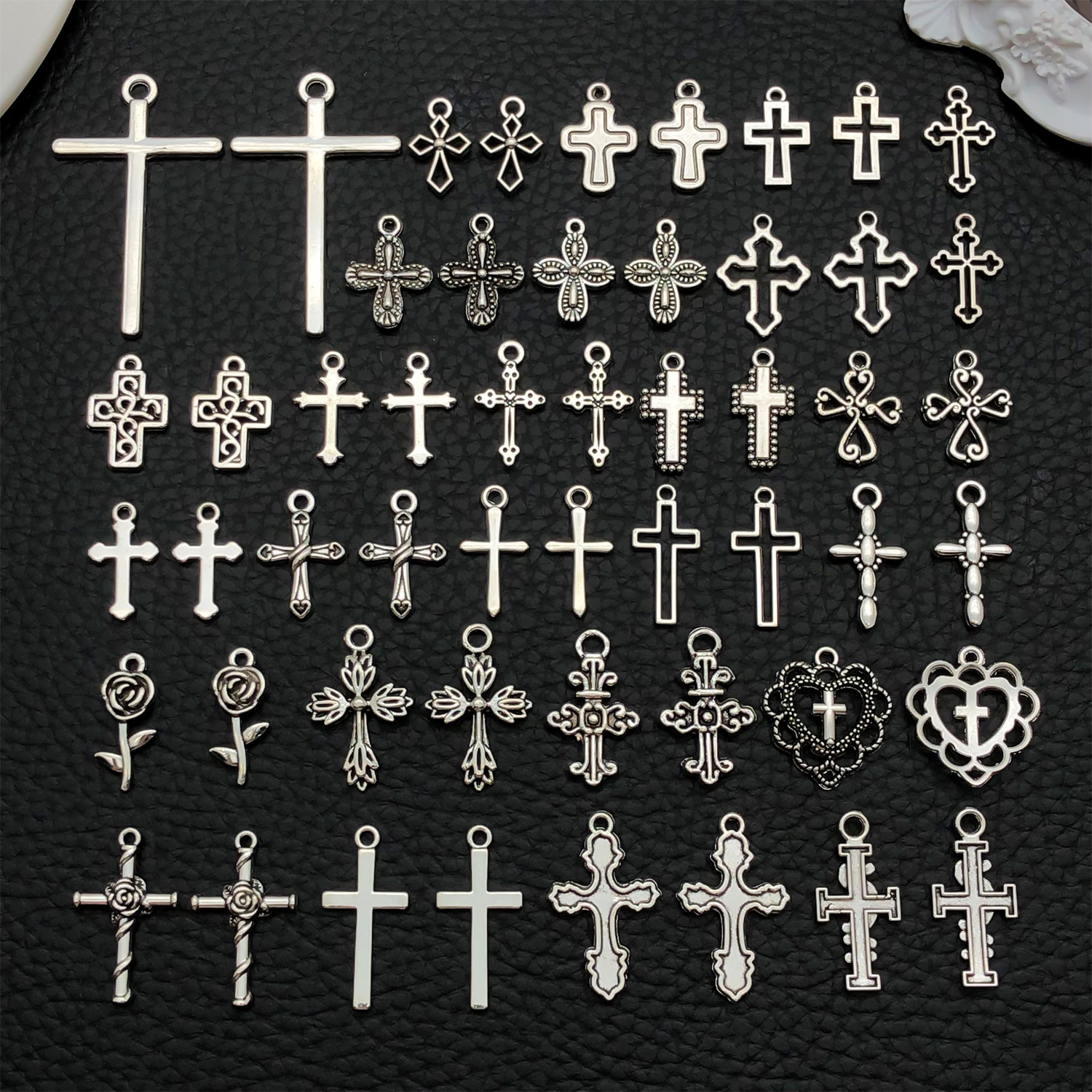 52pcs Assorted Cross Pendants  - مراجعة Ethnic Fashion Jewellery وسعره