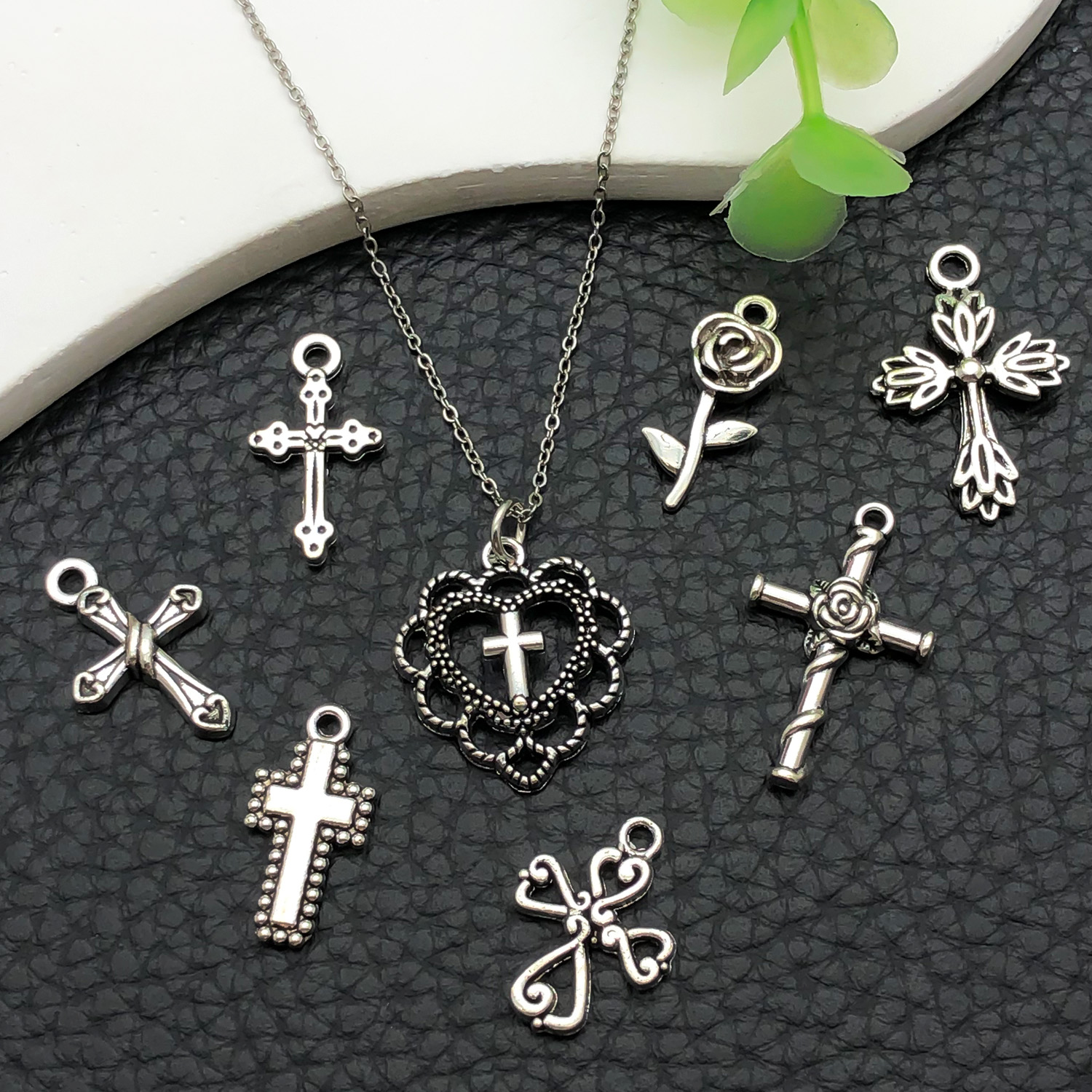 52pcs Assorted Cross Pendants  - مراجعة Ethnic Fashion Jewellery وسعره