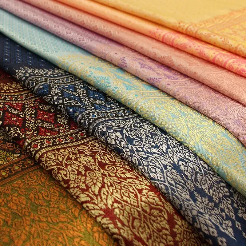 New Embossed Jacquard Fabric D - مراجعة Batik Sarong Wrap وسعره